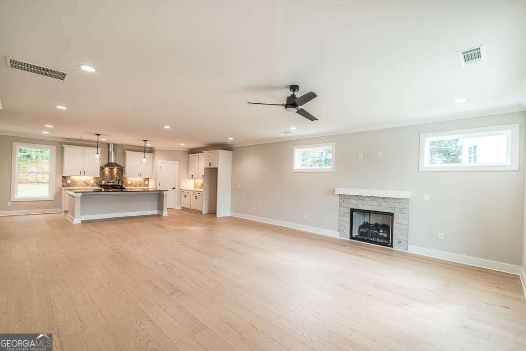 Creekside - Residential