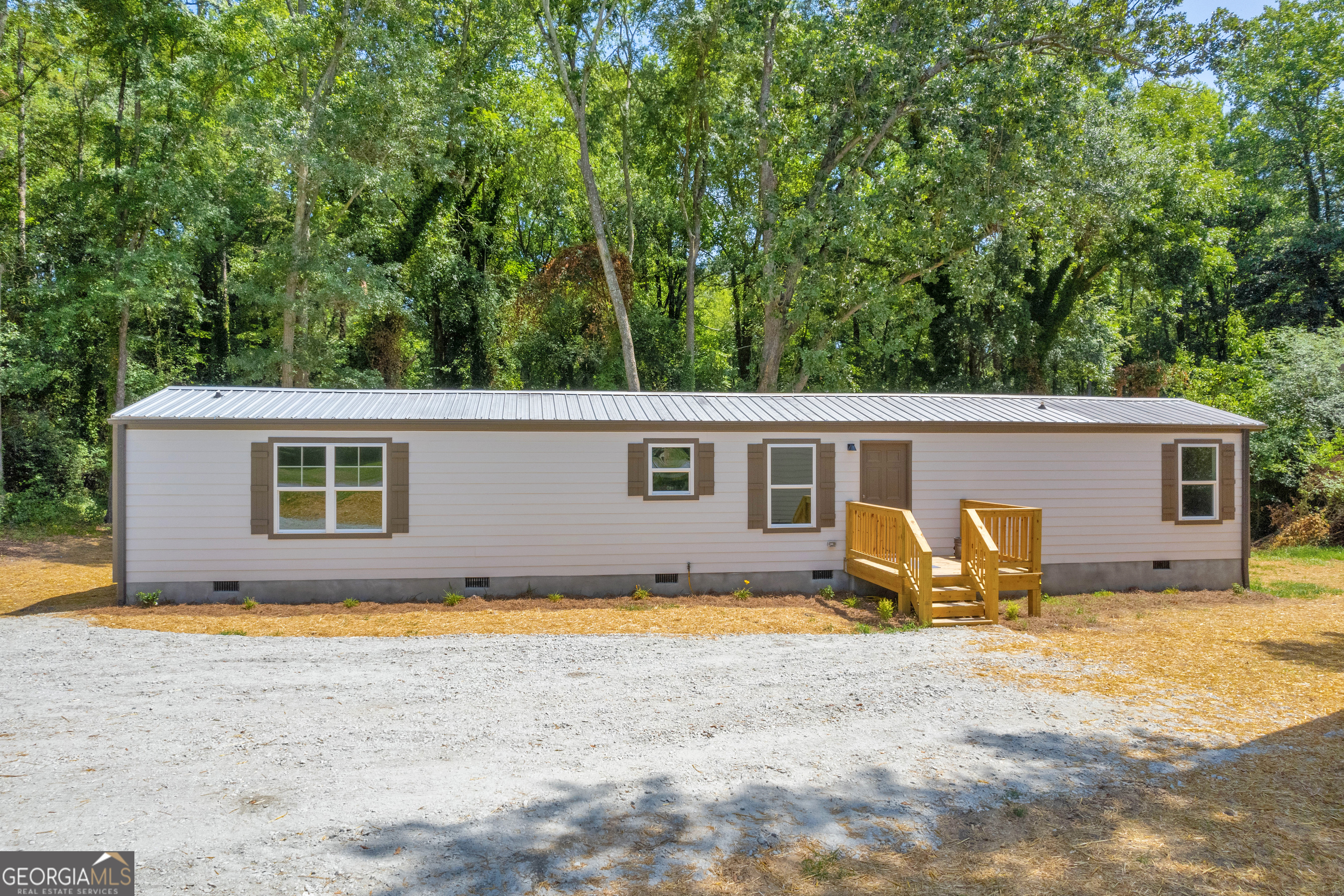 View Hartwell, GA 30643 mobile home