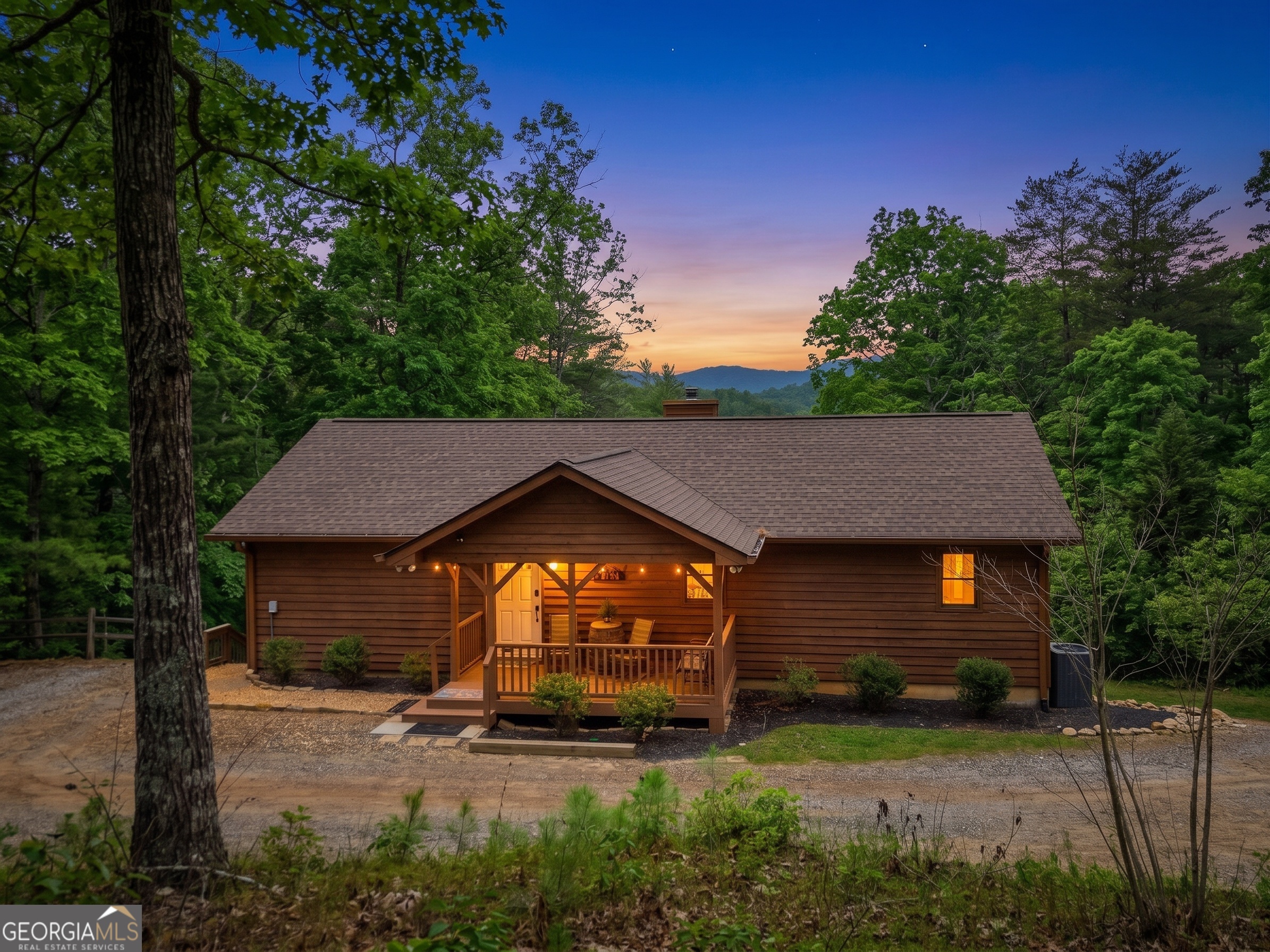 444 Miners Mountain RD
