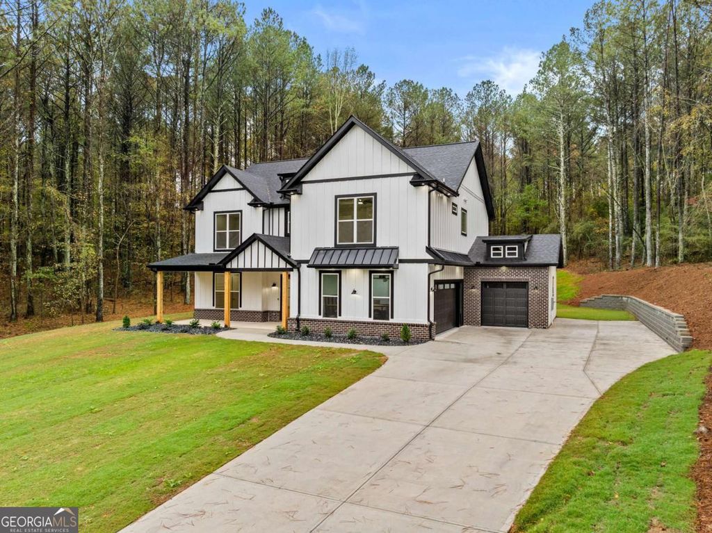 Photo of 7 Deer Run Trail, Winder, GA 30680 (MLS # 10652303)