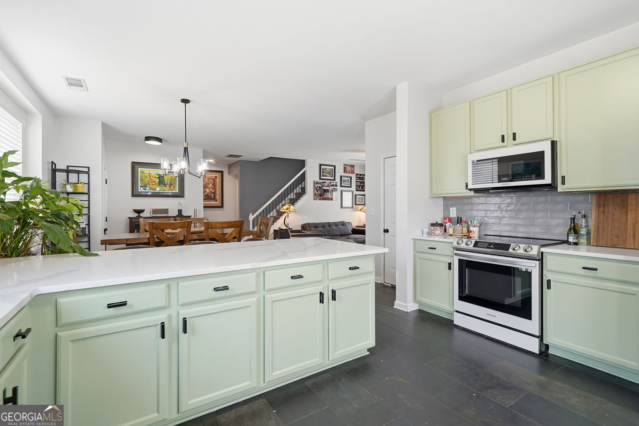 3925 Cutler Donahoe WAY