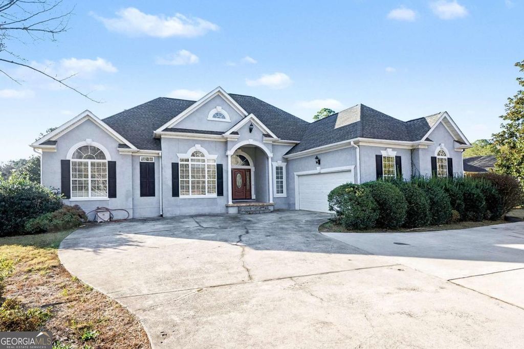 Photo of 517 N Pine Hill Road, Griffin, GA 30223 (MLS # 10650328)