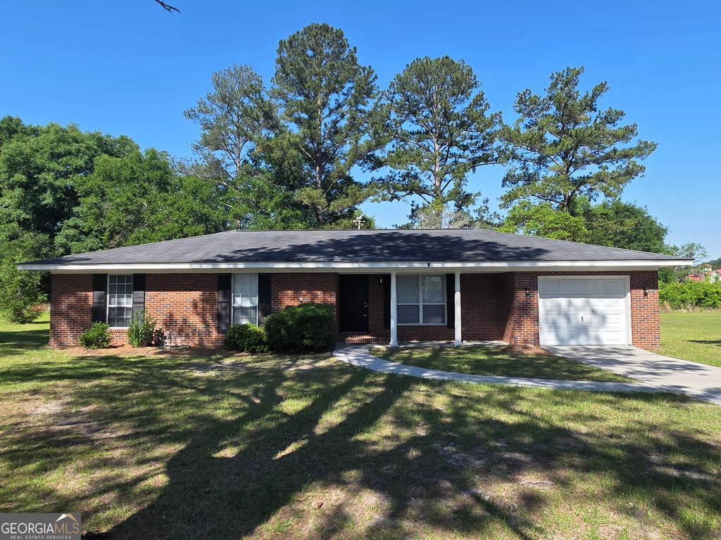 Photo of 406 Hickory Street, Springfield, GA 31329 (MLS # 10764738)