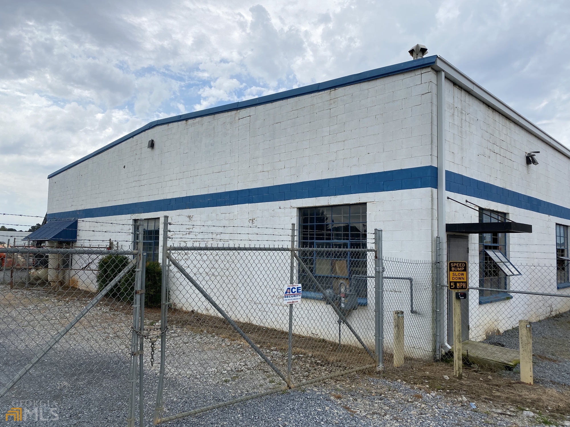 Calhoun Interstate Frontage Property - Commercial Sale