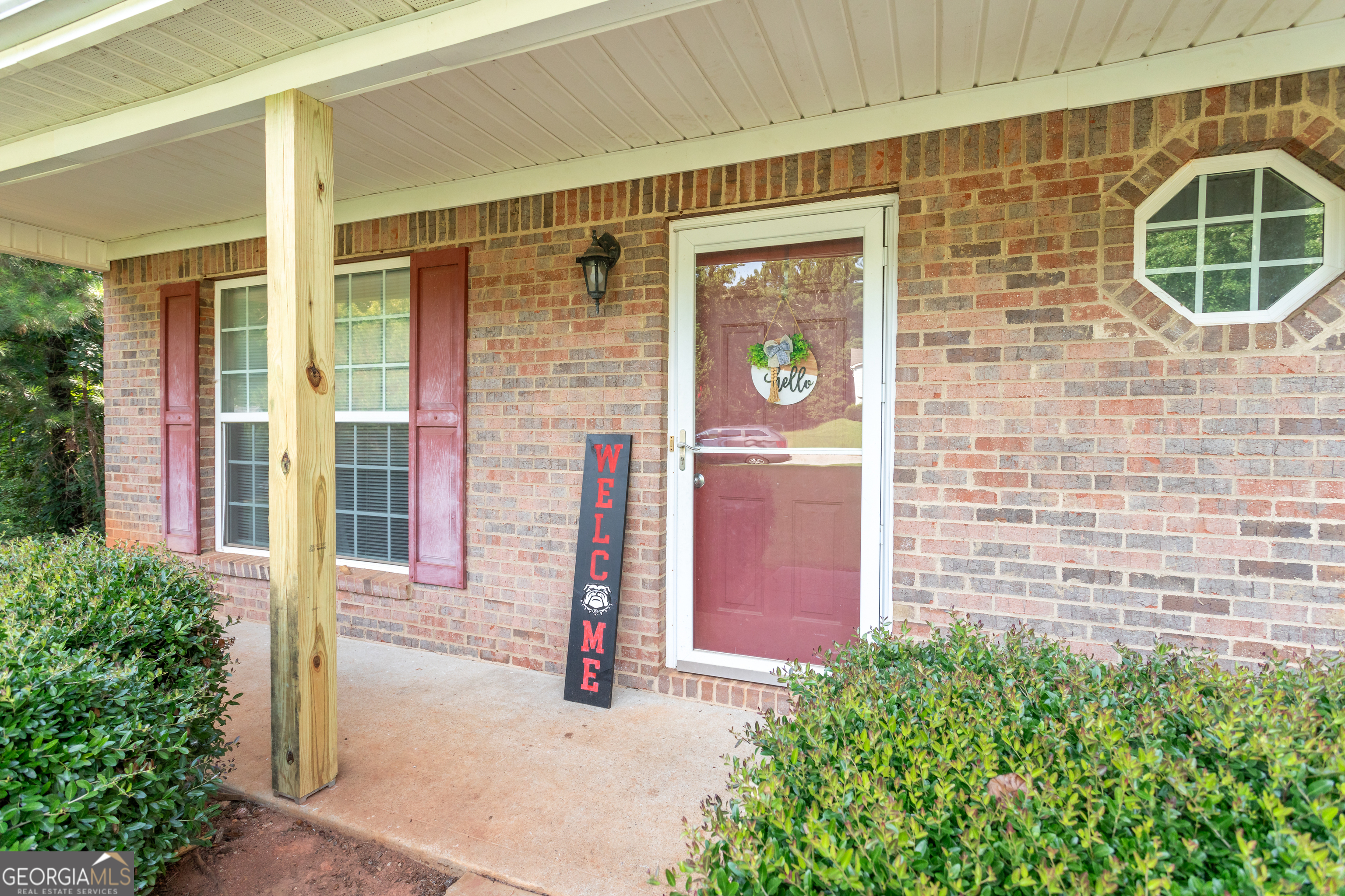 1537 Cardinal LN