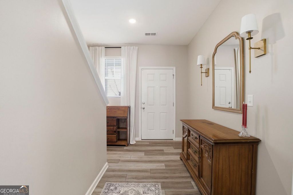 Photo of 302 Penn Station Way, Cartersville, GA 30120 (MLS # 10715830)