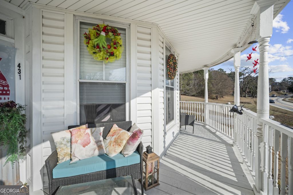 Photo of 431 W Memorial Drive, Dallas, GA 30132 (MLS # 10661808)