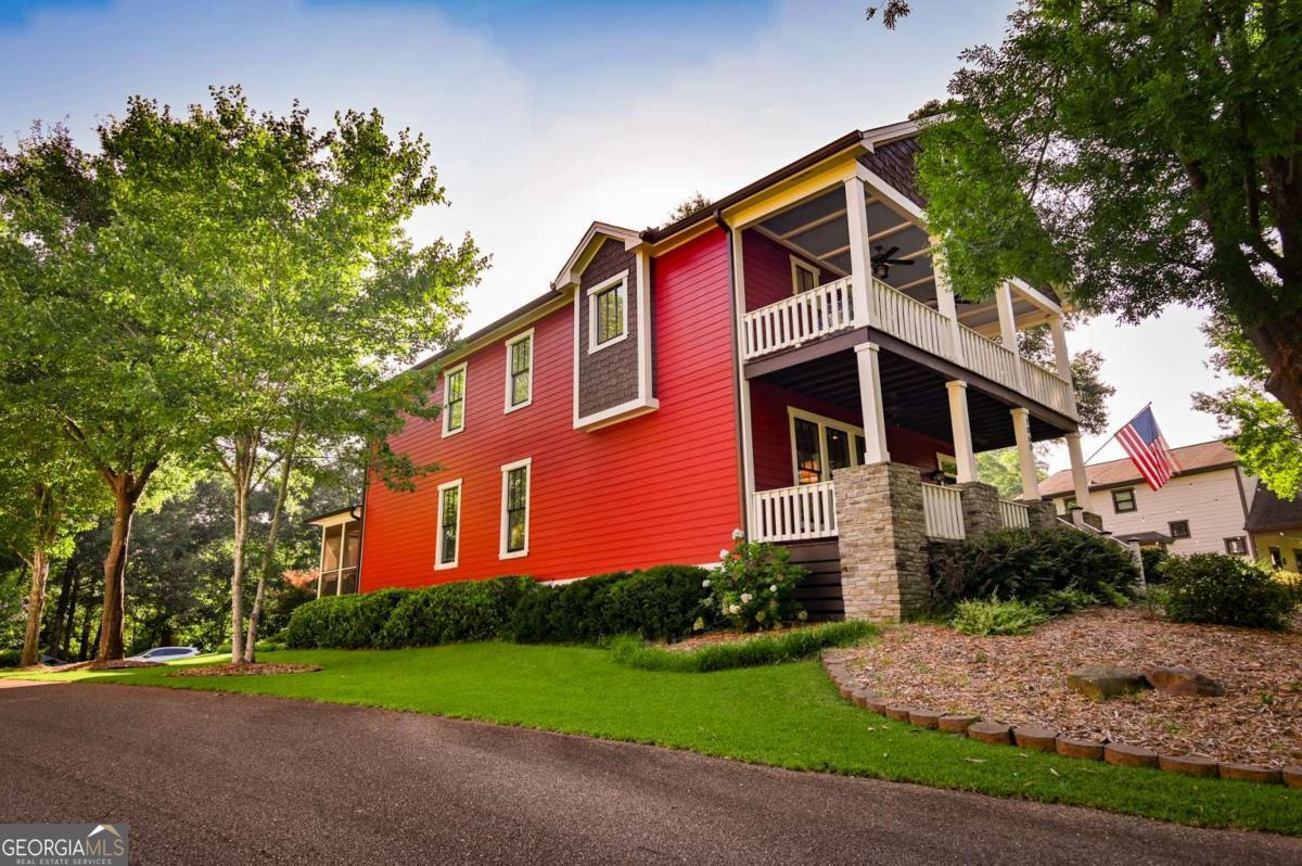 1060 Cobblestone DR