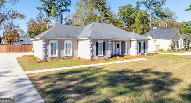 2813 W Doublegate DR