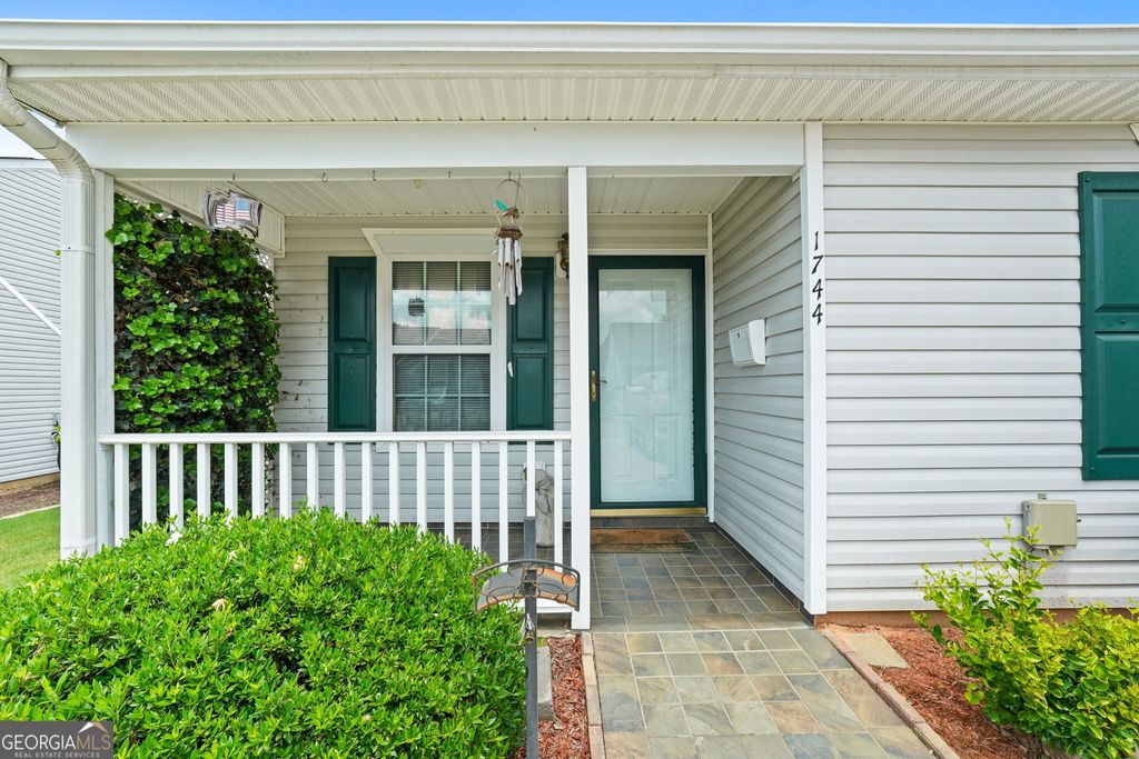 Photo of 1744 Summerwoods Lane, Griffin, GA 30224 (MLS # 10632883)