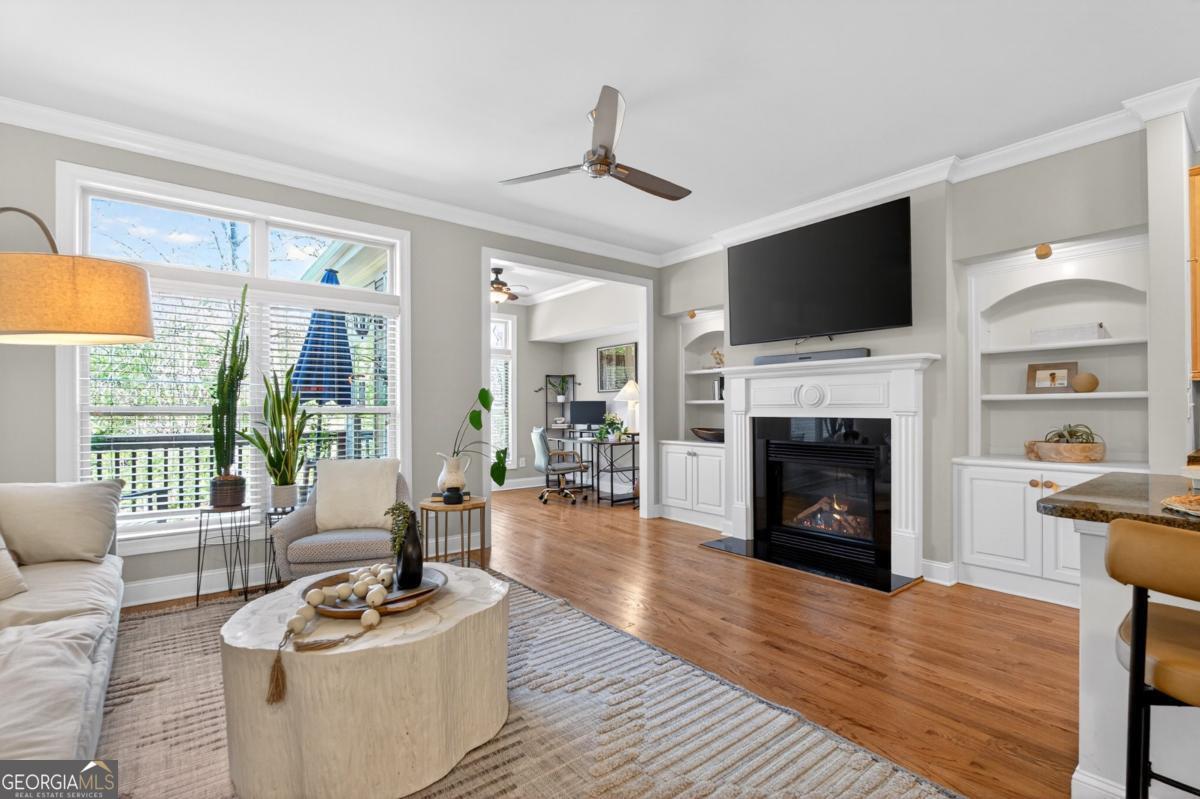 7690 Willoughby CT
