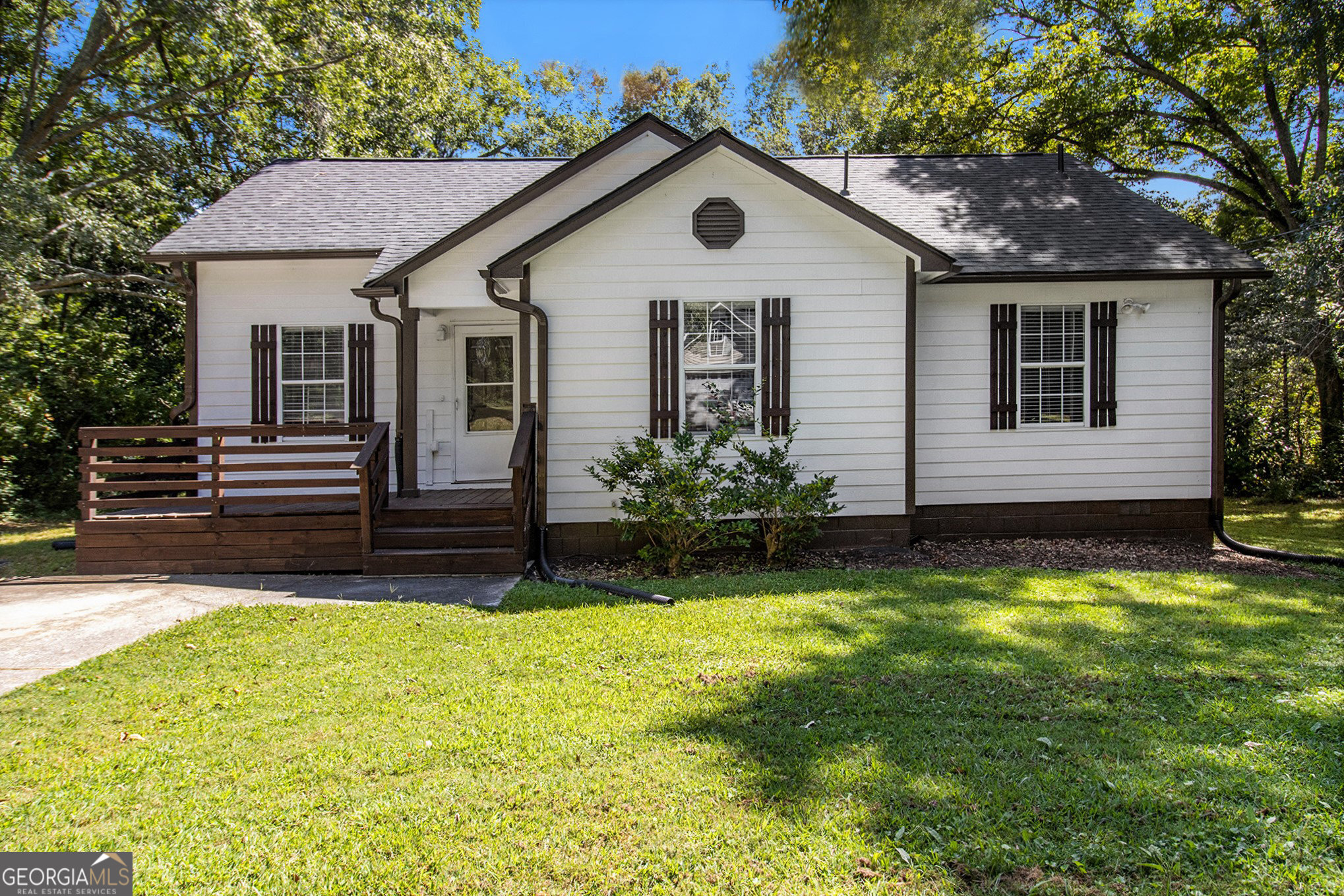 Beautifully renovated 3-bedroom, 2-bath ranch tucked away in a quiet cul-de-sac. This home features a brand-new roof, updated flooring, fully remodeled kitchen and bathrooms, plus a new porch and deck perfect for outdoor living. Sitting on a spacious half-acre, level lot, it offers plenty of room to enjoy. The kitchen is equipped with all new stainless steel appliances, and the home is just minutes from shopping, dining, and only 15 minutes from Hartsfield-Jackson Airport.