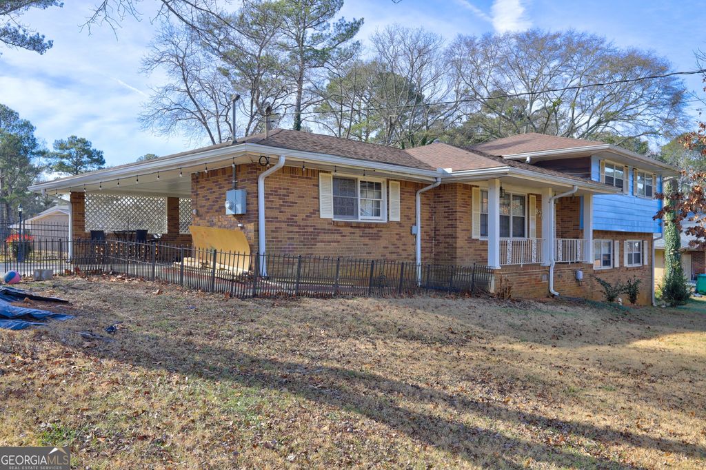 Photo of 876 Belle Glade Drive, Stone Mountain, GA 30083 (MLS # 10671474)