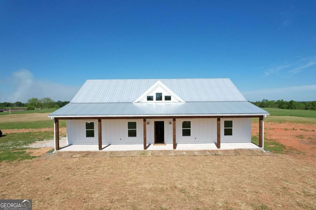 Photo of 825 New Town Church Rd, Carlton, GA 30627 (MLS # 10731440)