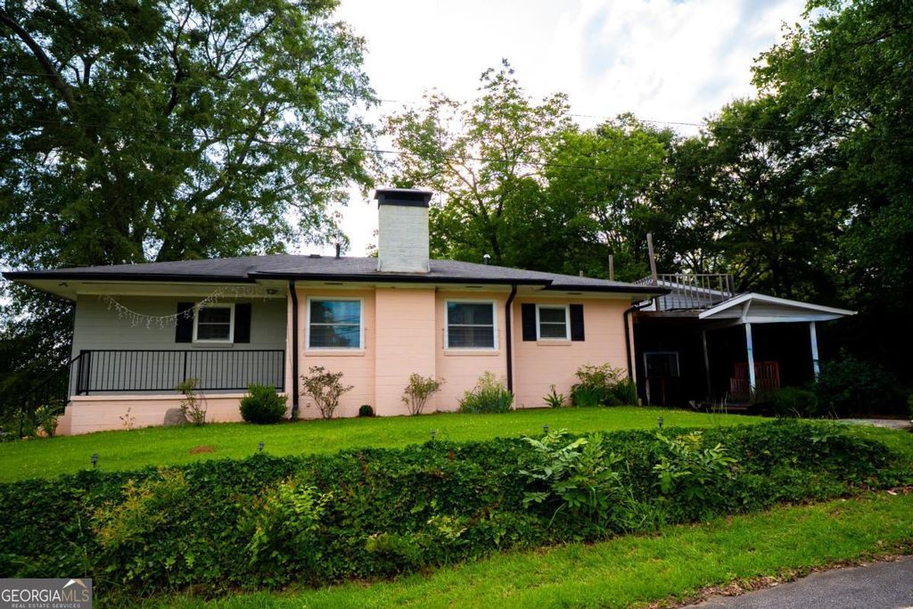 Photo of 202 S Sage Street, Toccoa, GA 30557 (MLS # 10779103)