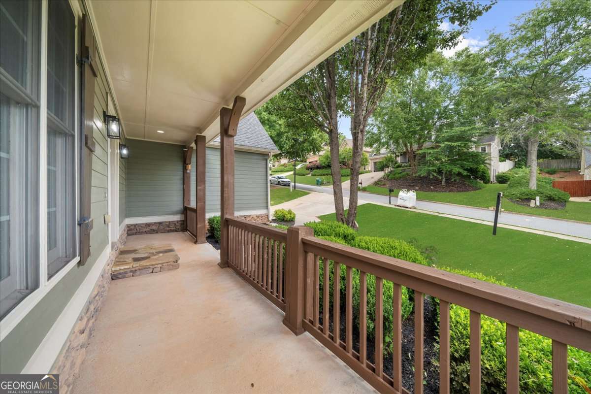 307 Cabinwood TRL