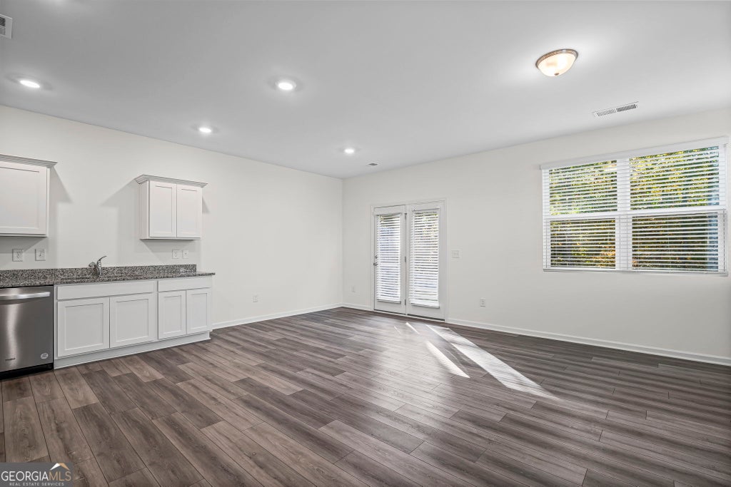 Photo of 304 Aldgate Way, Cartersville, GA 30120 (MLS # 10833343)