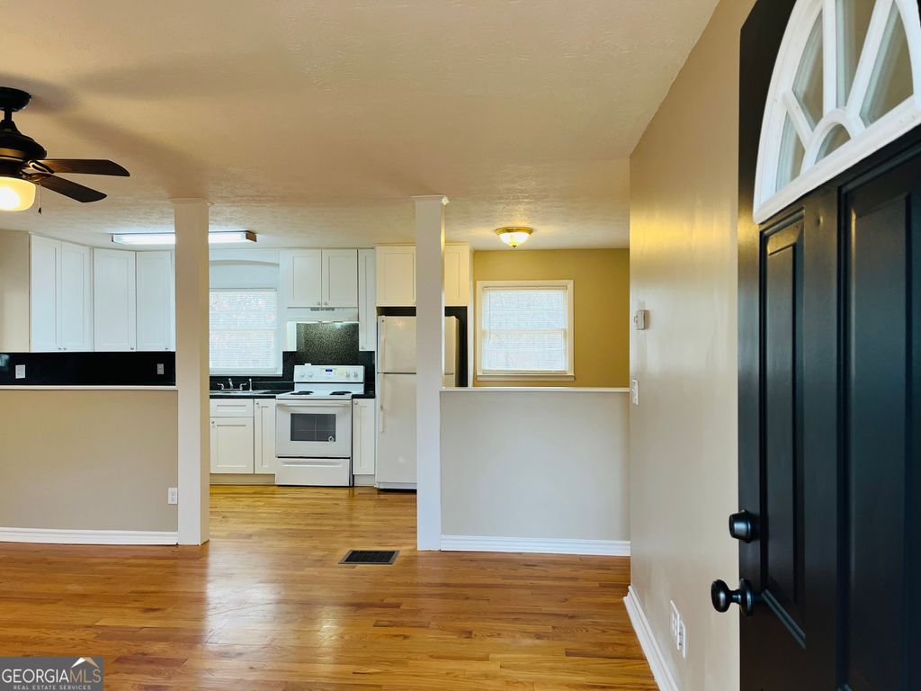 Photo of 1085 Horsley Mill Road, Carrollton, GA 30116 (MLS # 10758796)