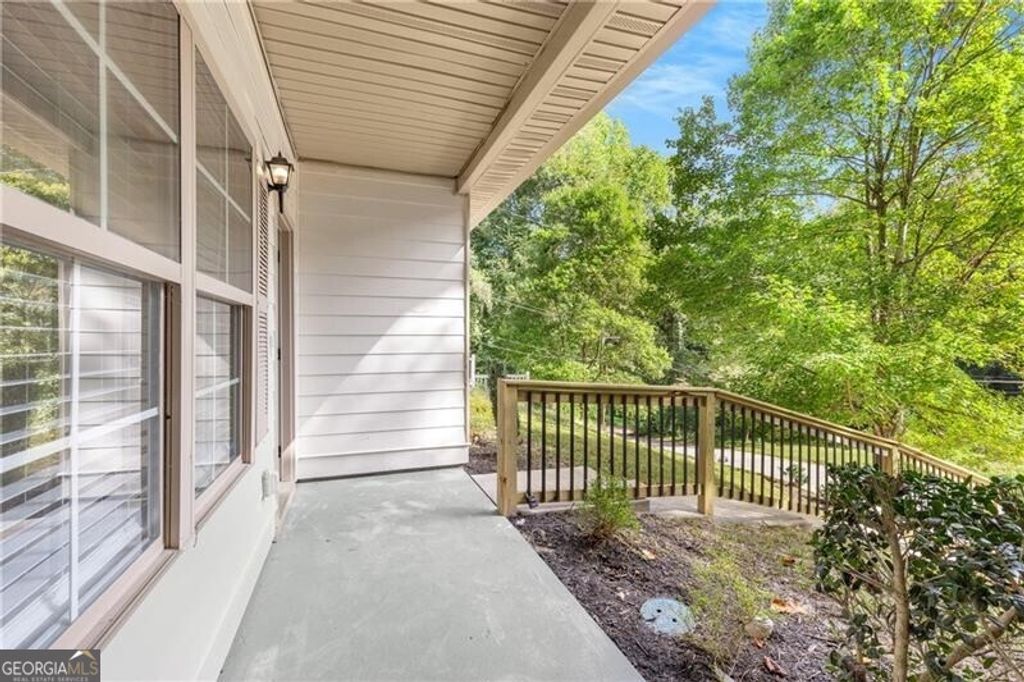 Photo of 70 Gardenia Drive NW, Atlanta, GA 30314 (MLS # 10678084)