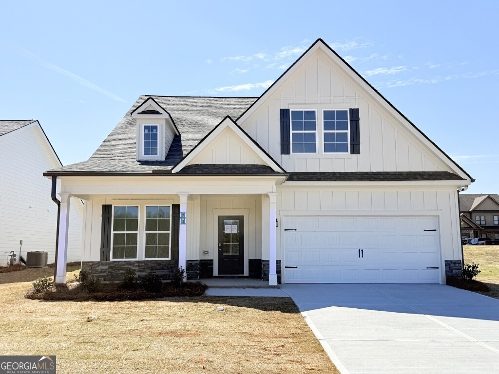 71 Cochin DR