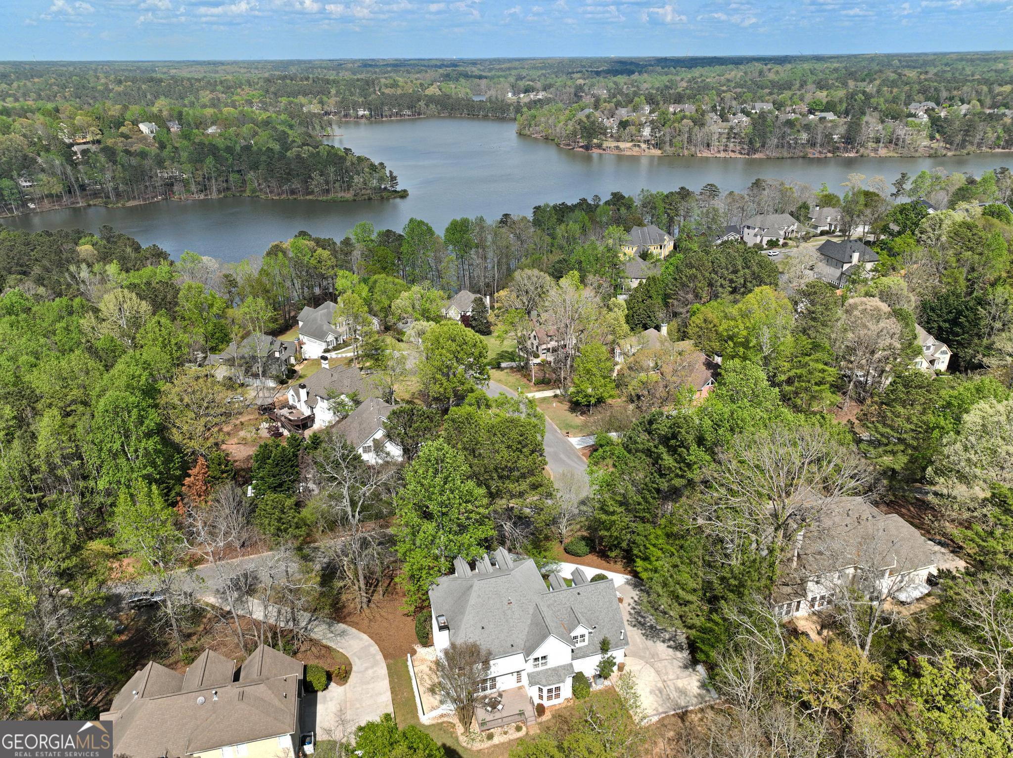 833 Southern Shore DR