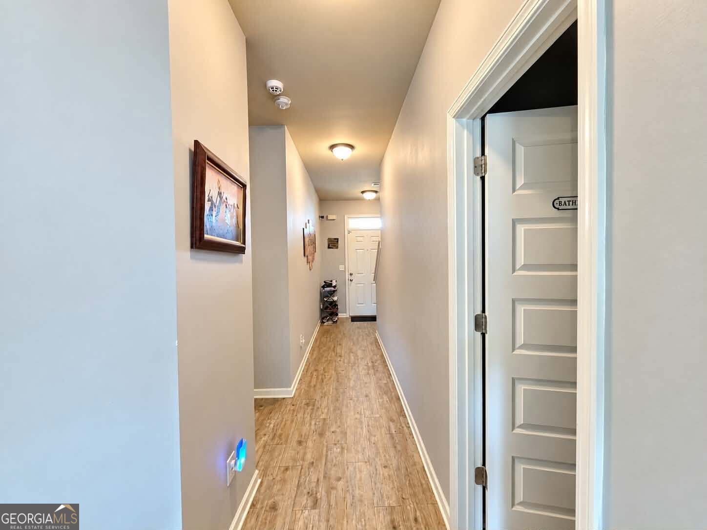 585 Emporia LOOP