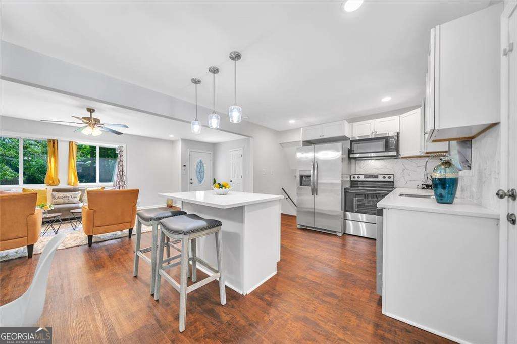 1893 BURNING TREE DR