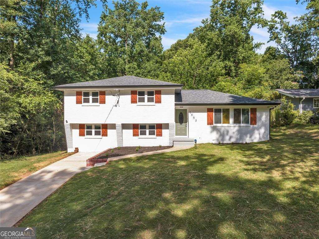 Photo of 1893 BURNING TREE Drive, Decatur, GA 30032 (MLS # 10719367)