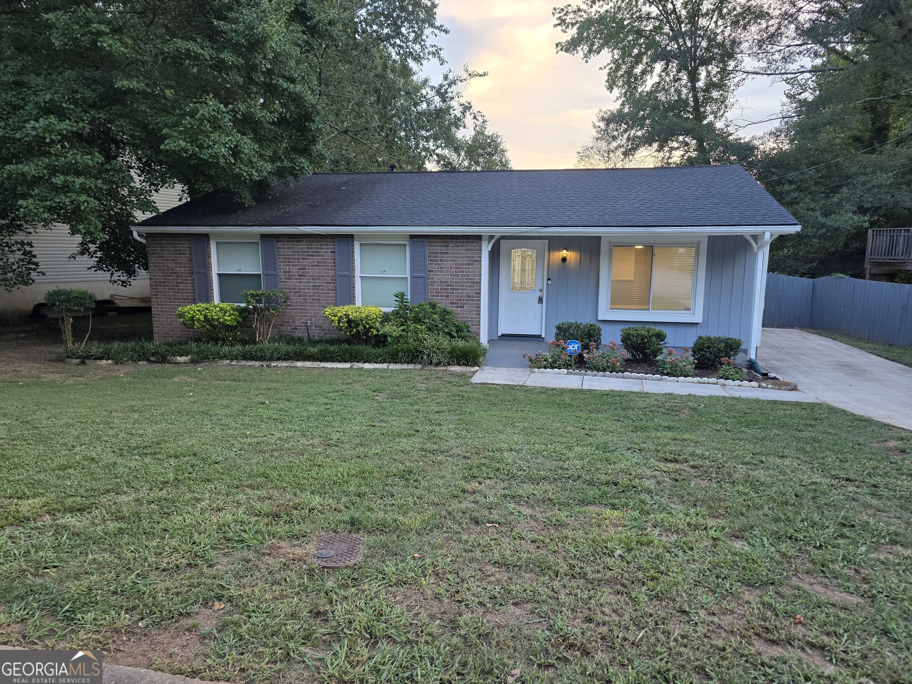 This home has been completely renovated! New flooring, new cabinets, new vanities, new appliances, new paint and more. Section 8/Housing choice vouchers are welcome. Please call to schedule an appointment.