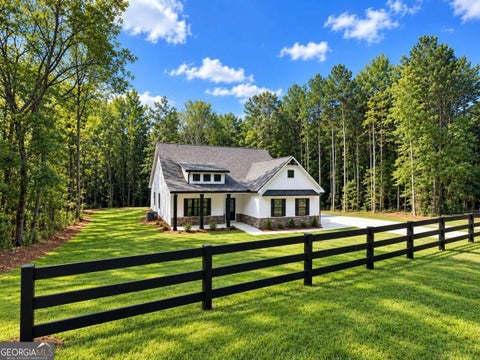 Photo of 338 Dunn Road, Silver Creek, GA 30173 (MLS # 10848636)