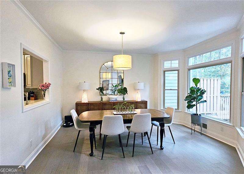 Roswell, Georgia 30075, United States, 4 Bedrooms Bedrooms, ,4 BathroomsBathrooms,Residential,Active,236897