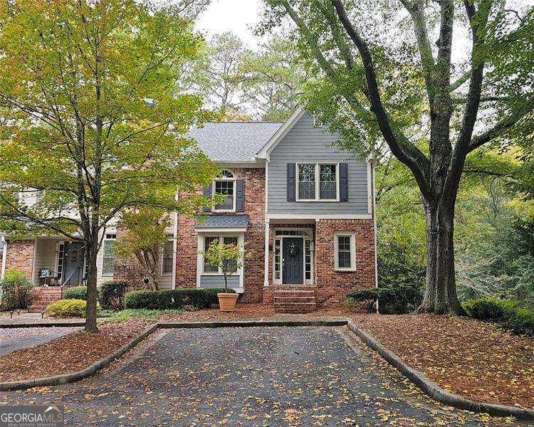 Roswell, Georgia 30075, United States, 4 Bedrooms Bedrooms, ,4 BathroomsBathrooms,Residential,Active,236897