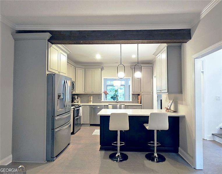 Roswell, Georgia 30075, United States, 4 Bedrooms Bedrooms, ,4 BathroomsBathrooms,Residential,Active,236897