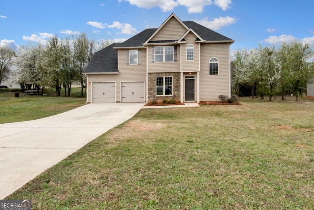 Photo of 110 Stonebriar Boulevard, Griffin, GA 30224 (MLS # 10772093)