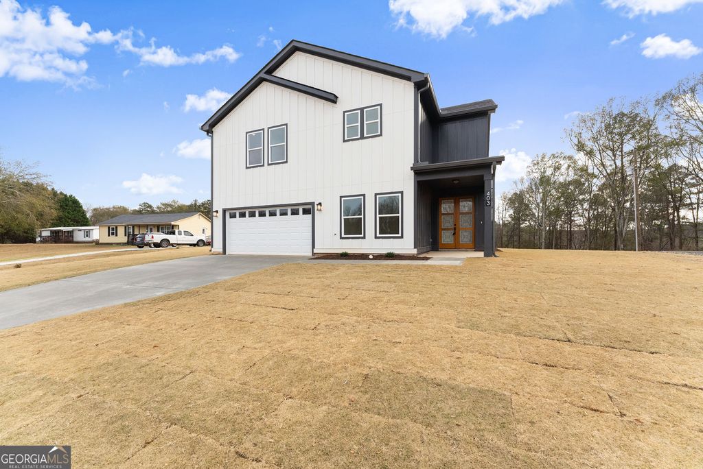 Photo of 403 Magnolia Avenue, Jefferson, GA 30549 (MLS # 10759018)