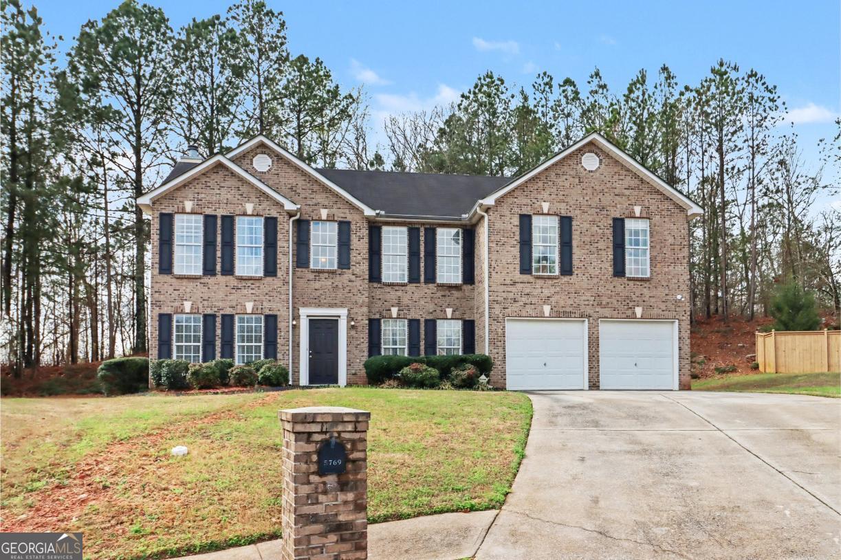 5769 Fairington Farms CT