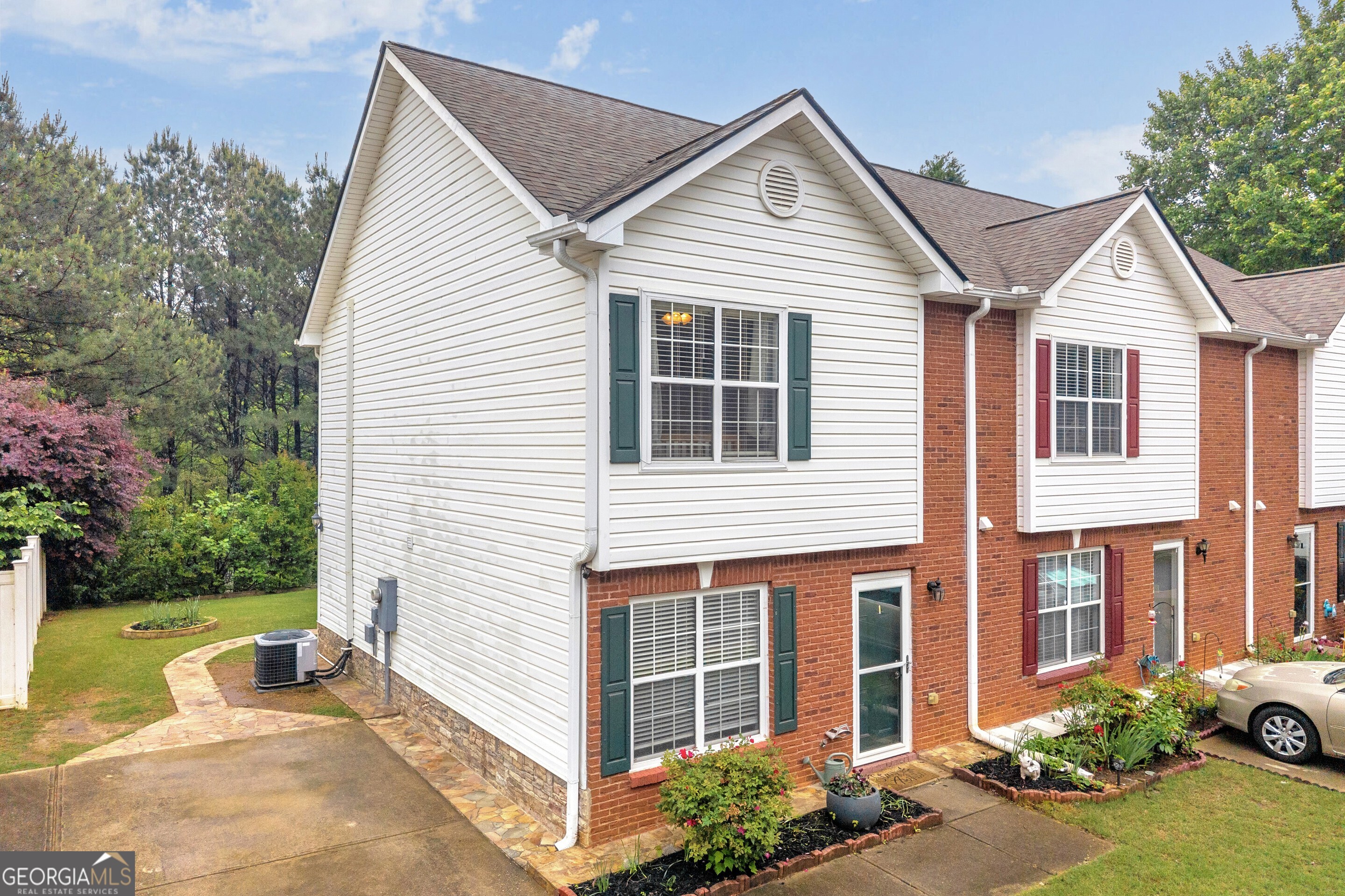 4255 Maple Valley DR