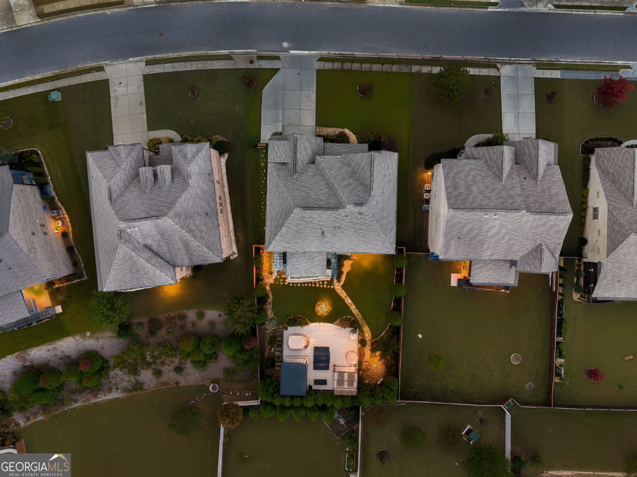 4450 Woodward Walk LN