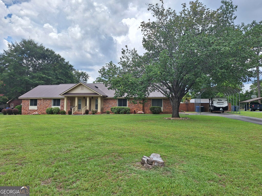 Photo of 304 Saint Francis Place, Dublin, GA 31021 (MLS # 10850745)