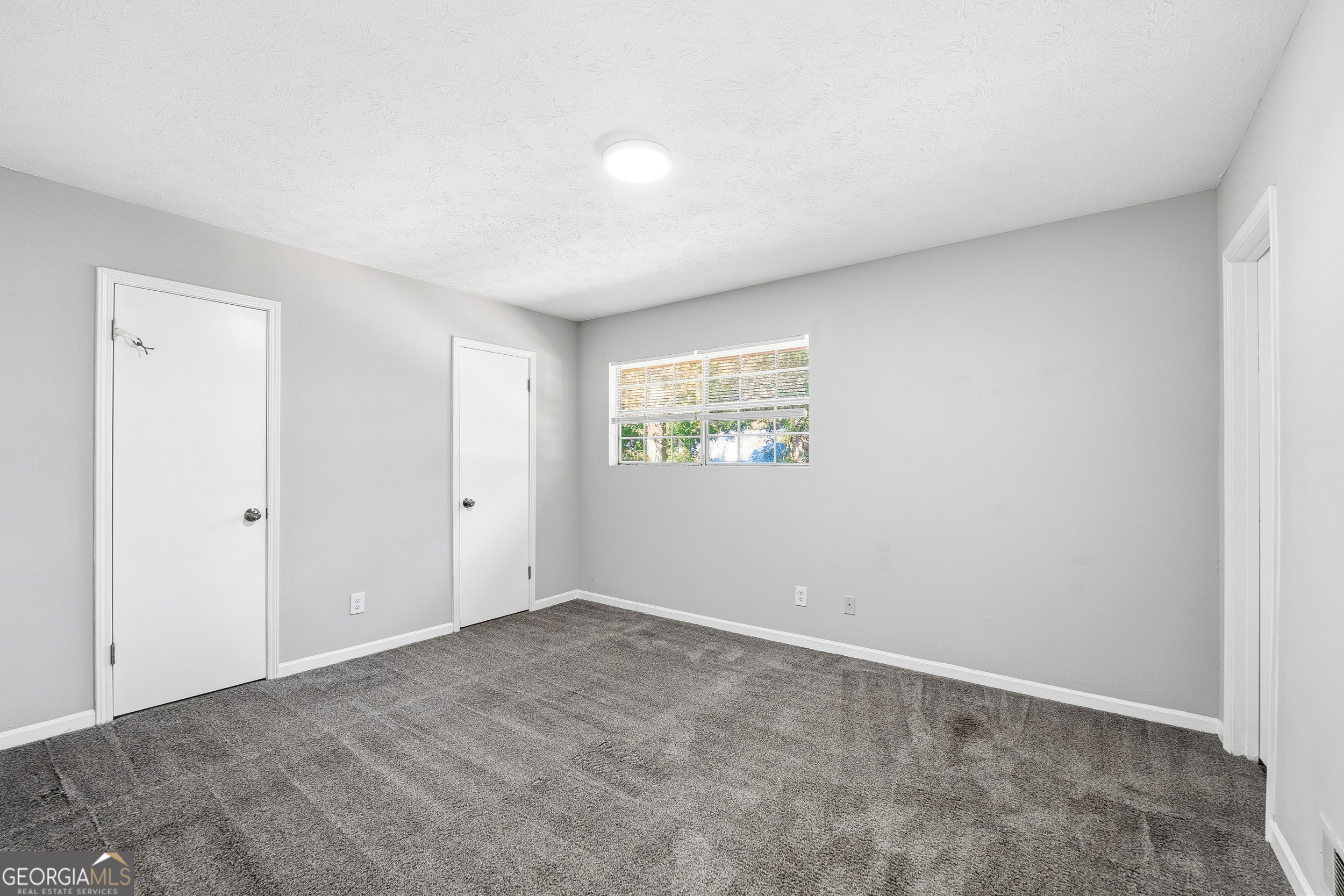 Northdale Condomiuniums - Residential