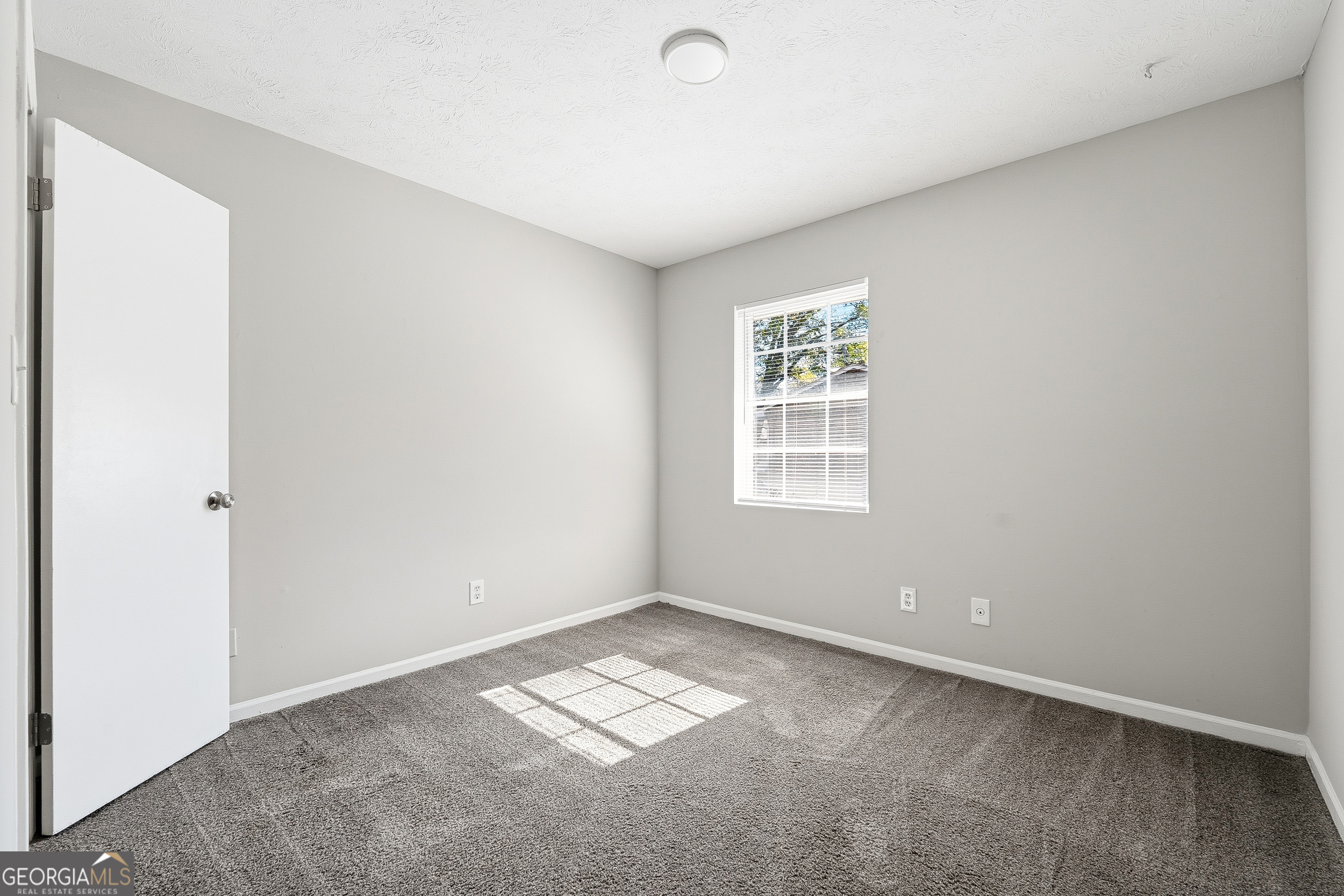 Northdale Condomiuniums - Residential