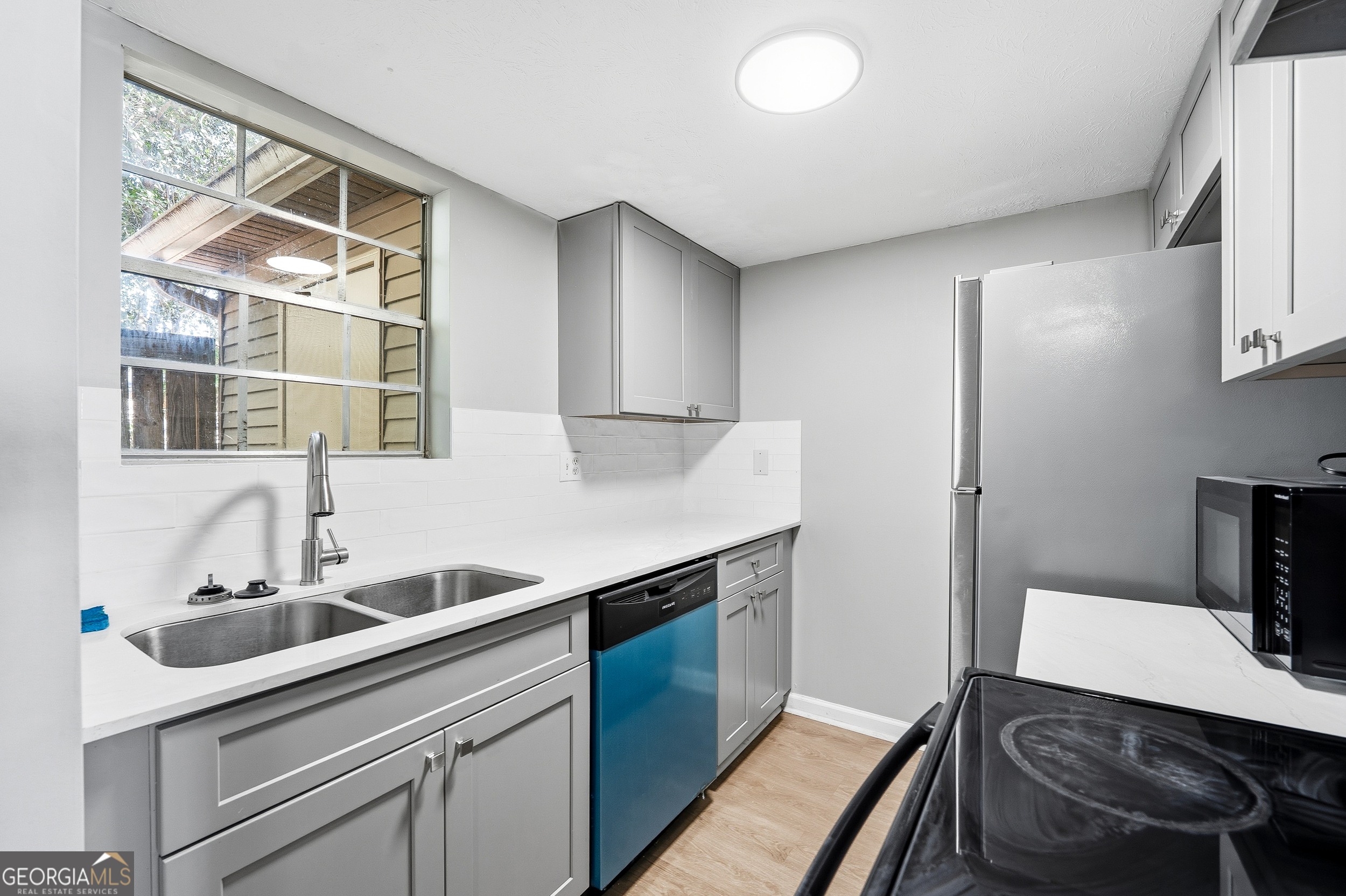 Northdale Condomiuniums - Residential