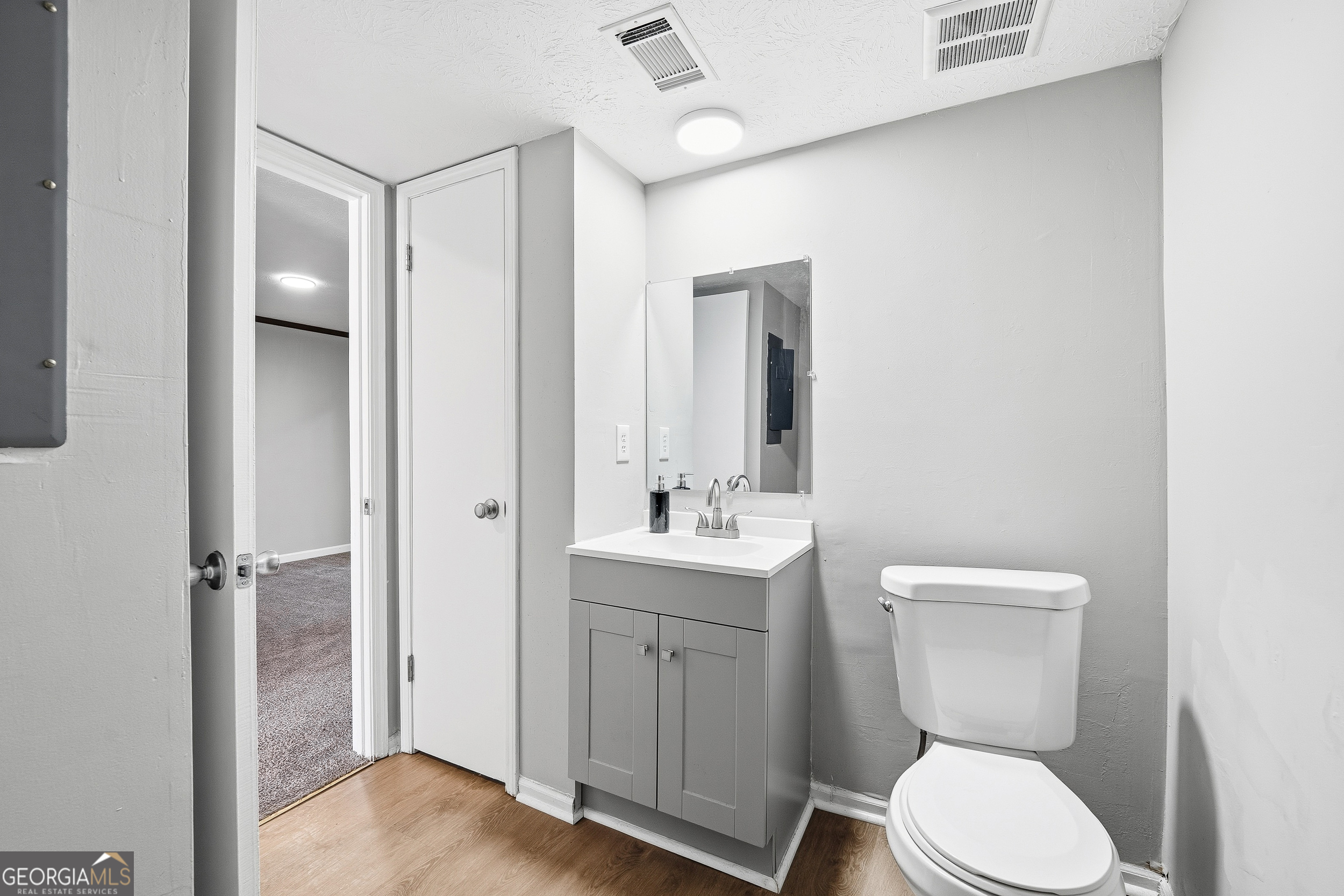 Northdale Condomiuniums - Residential