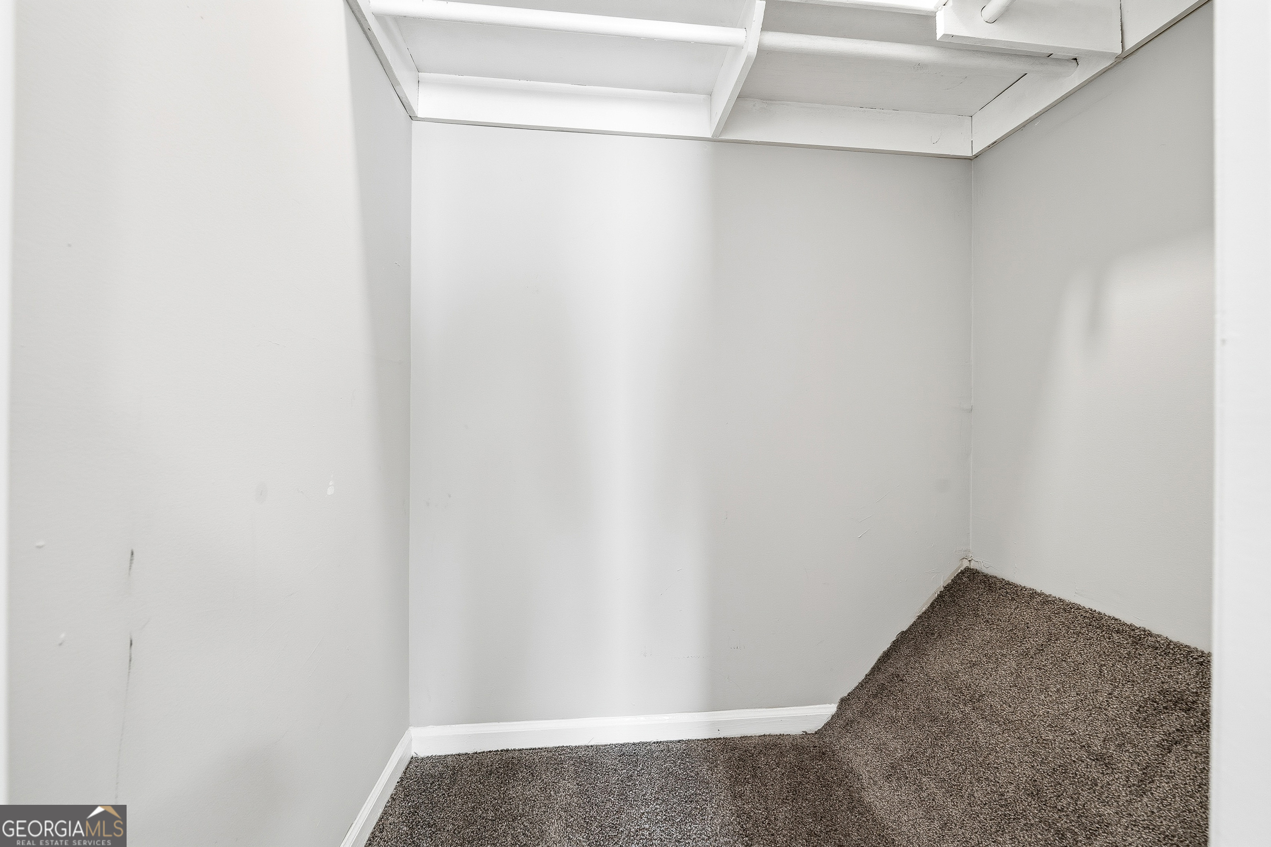 Northdale Condomiuniums - Residential