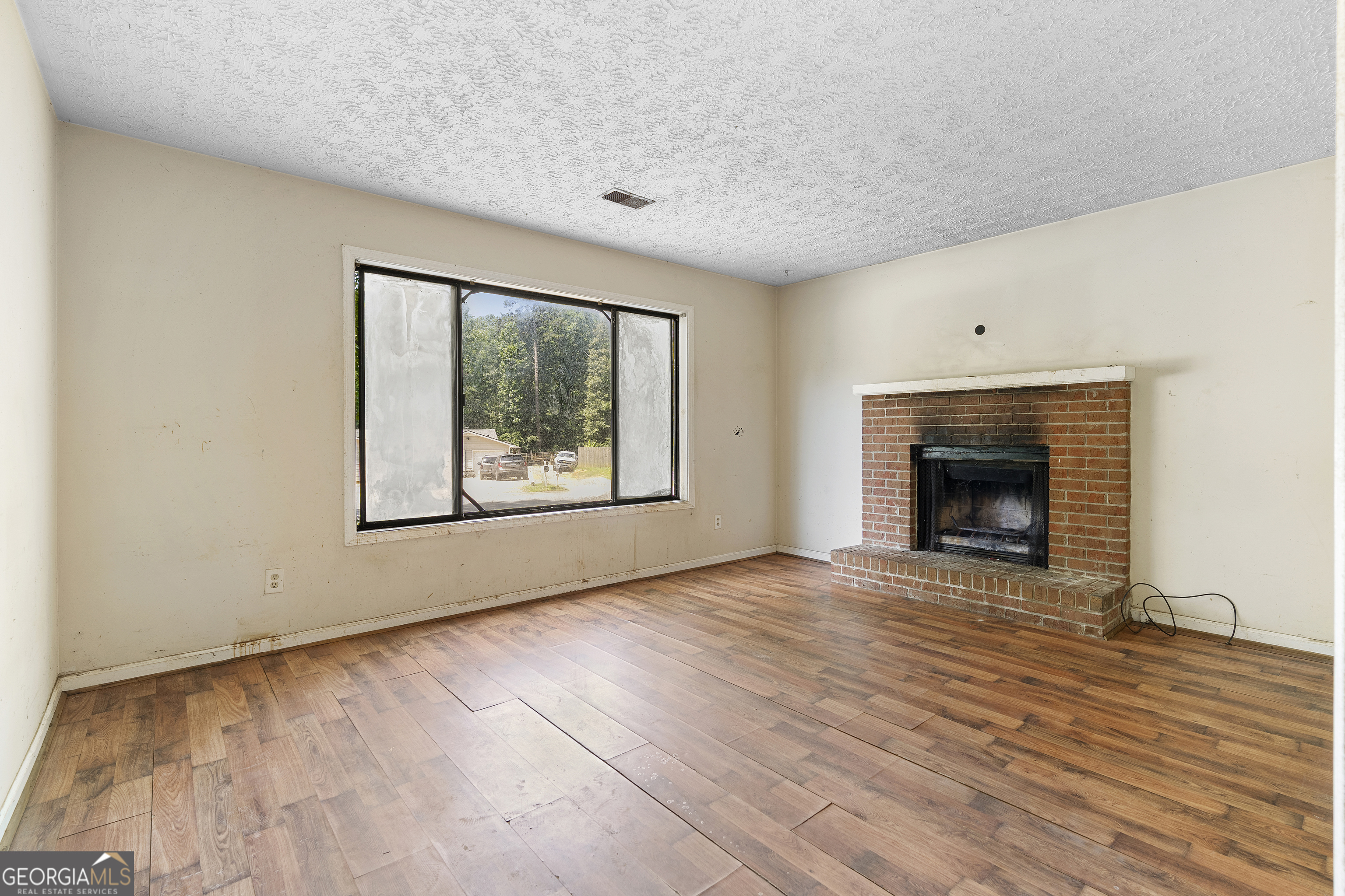 850 856 Pastel DR