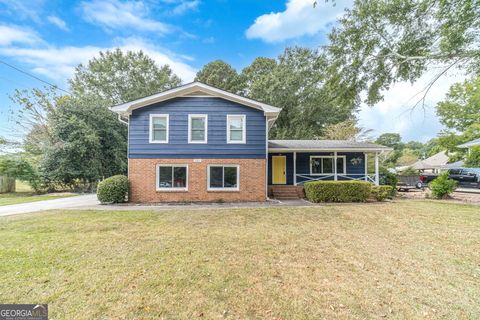 2207 Windsor DR Snellville GA 30078