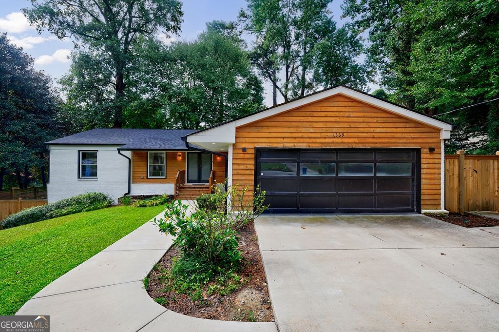 1339 Valley View RD