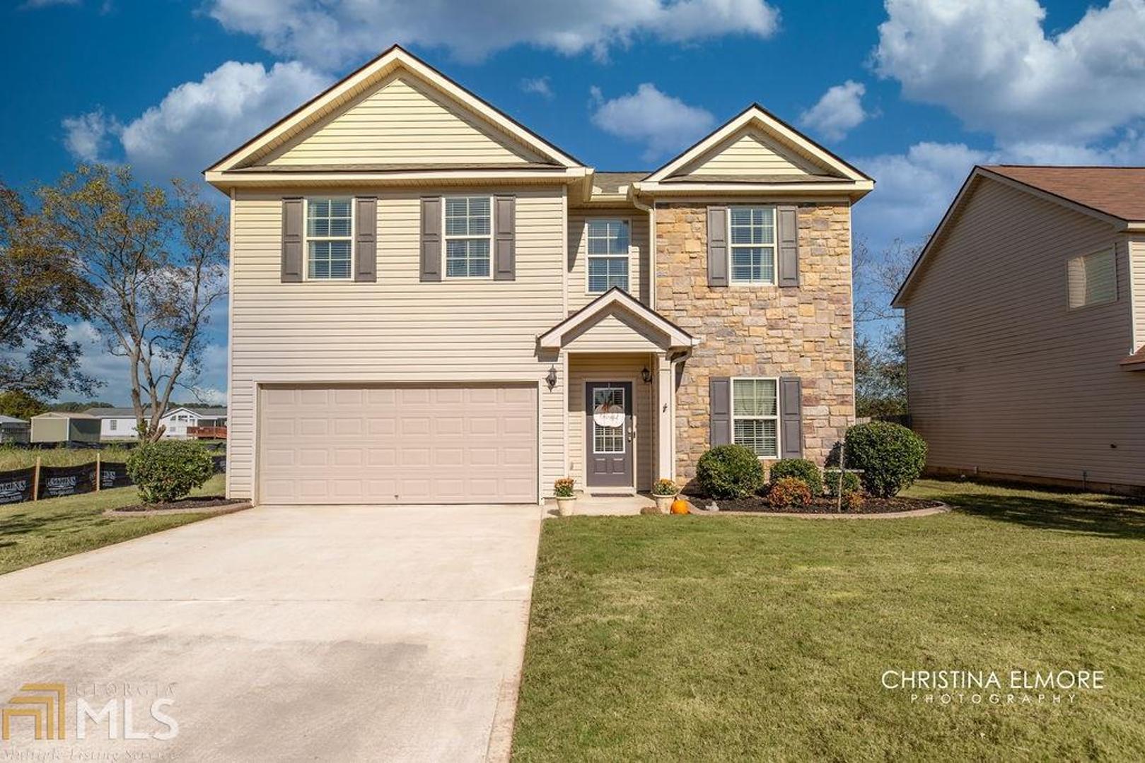 Better than New!! With Upgrades! What an affordable home with tons of space right here in Houston County, located close to schools, shopping & Interstate! Large open floor plan, with upgraded flooring and trim. Stainless steel appliances, privacy fenced yard, and large bedrooms are just a few of the great features this home shows off well. Come see for yourself! Less than new construction, and in move in ready condition.