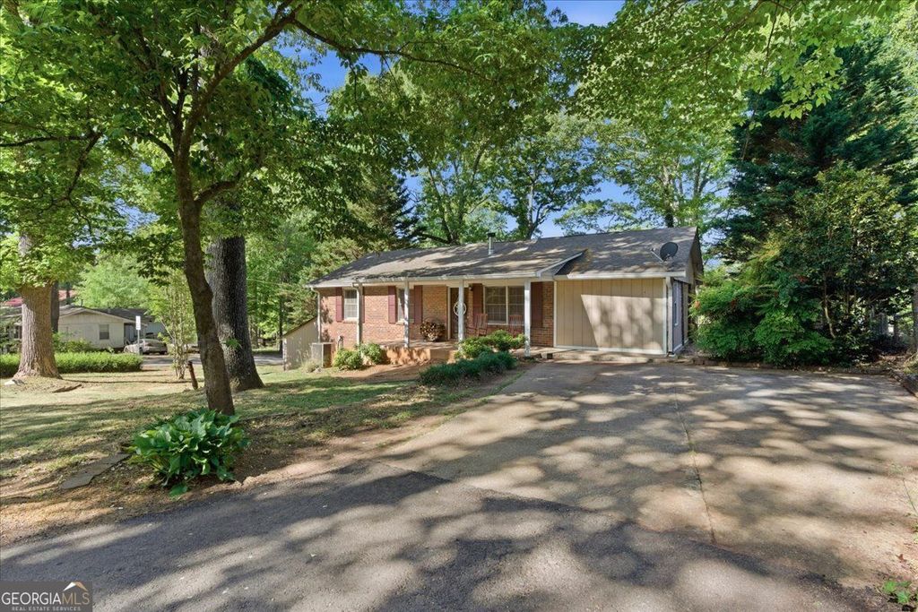 Photo of 1440 Cochran Ridge Road, Hiram, GA 30141 (MLS # 10736107)