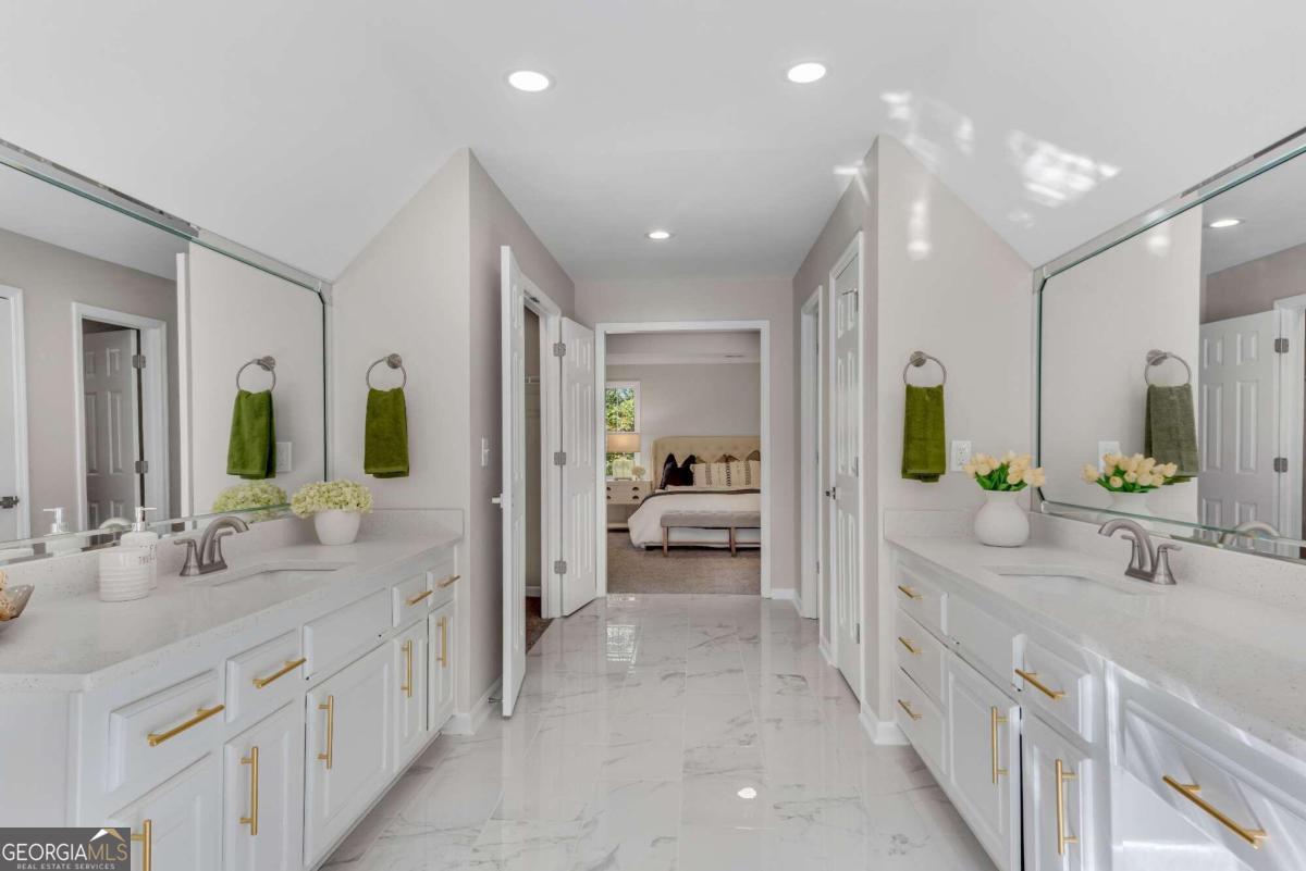 Lexington - Residential